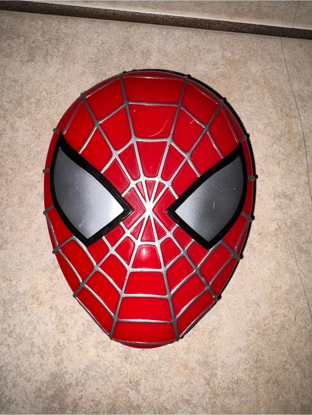Spider-Man 2004 handheld electronic game Red
